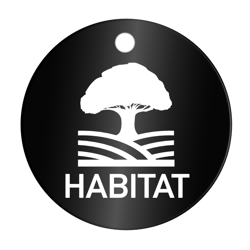 Habitat Baum Logo, Baumplakette ø=50 mm, mit Logo, Lasergravur, eloxiertes Aluminium Habitat Baum Logo, Baumplakette ø=50 mm, mit Logo, Lasergravur, eloxiertes Aluminium